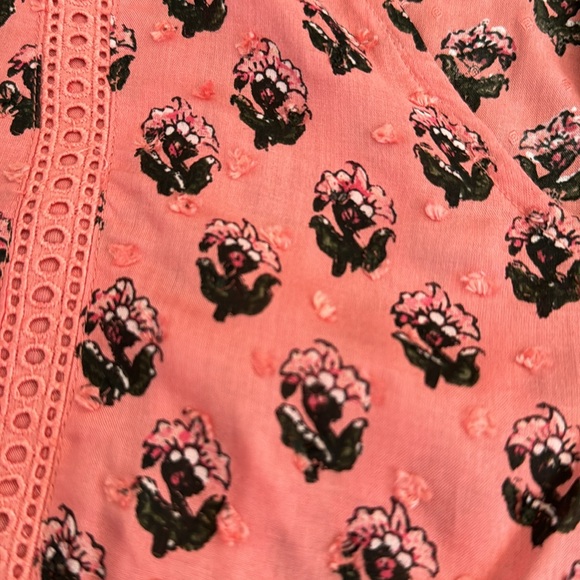 BRAND NEW - LOFT - Women’s Blouse - Medium - Picture 3 of 8